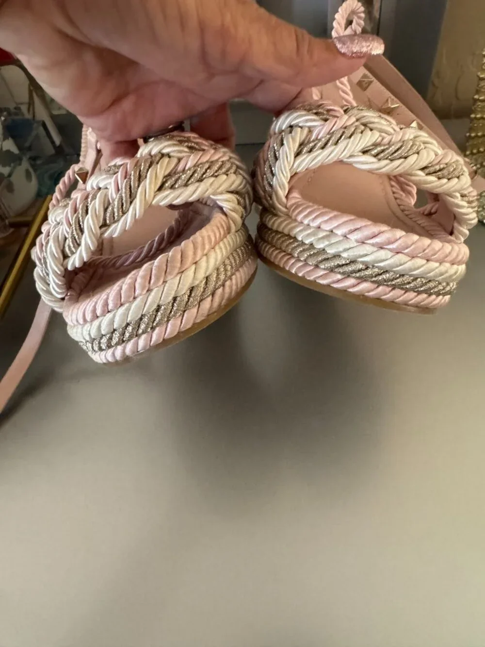 Valentino Garavani Rockstud Rope Wedge Sandals in Rose Quartz multi color - Picture 13 of 15